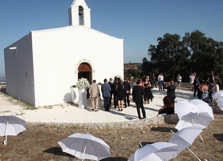 Puglia rustic church wedding Ivano Losito